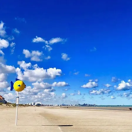 Du Sable Dans Les Chaussures * Dunkirk