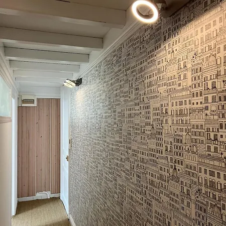 Du Sable Dans Les Chaussures Lejlighed